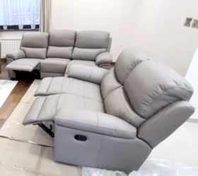 Meble ze skóry to doskonały wybór dla każdego wnętrza. W ofercie znajdziesz model FLORYDA, który obejmuje zestaw Relax 3+2, wykonany z wysokiej jakości skóry naturalnej