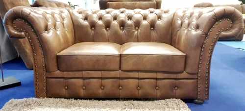 sofa chesterfield skóra