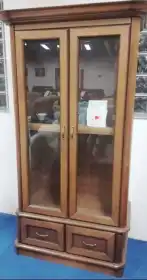 Kredens biblioteczka
